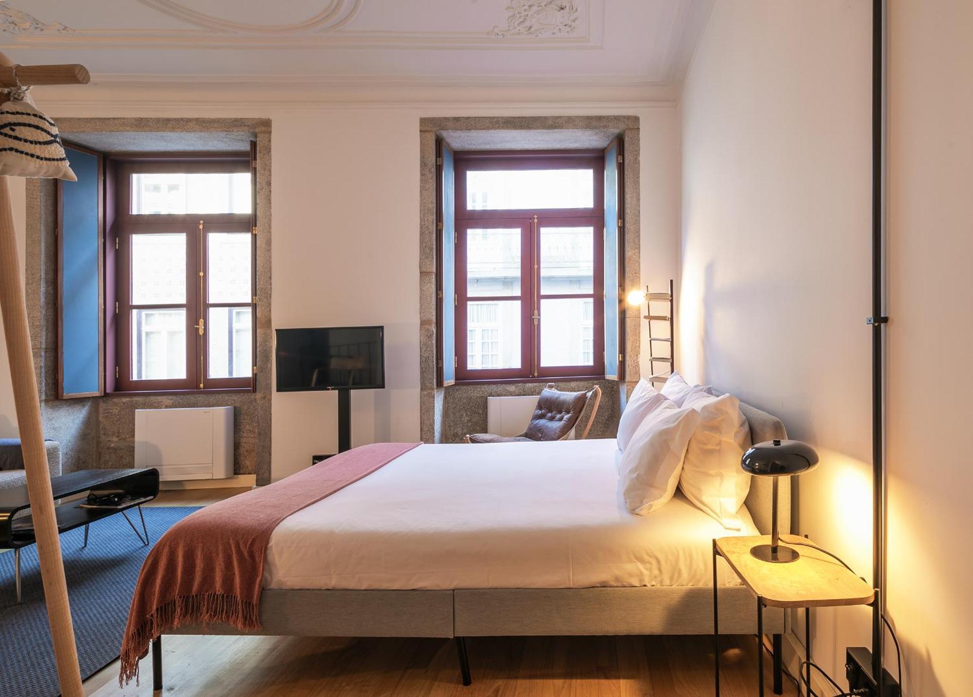 Foyer 25 Apartments By Cozy Stay Porto Bagian luar foto